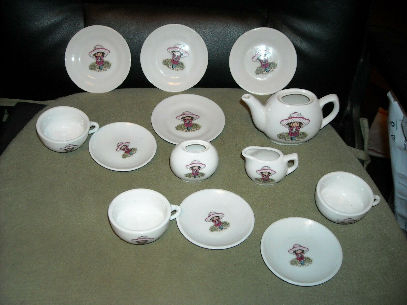 Vintage Strawberry Shortcake Playhouse Tea Dishes Photo Doll Diorama Porcelain?